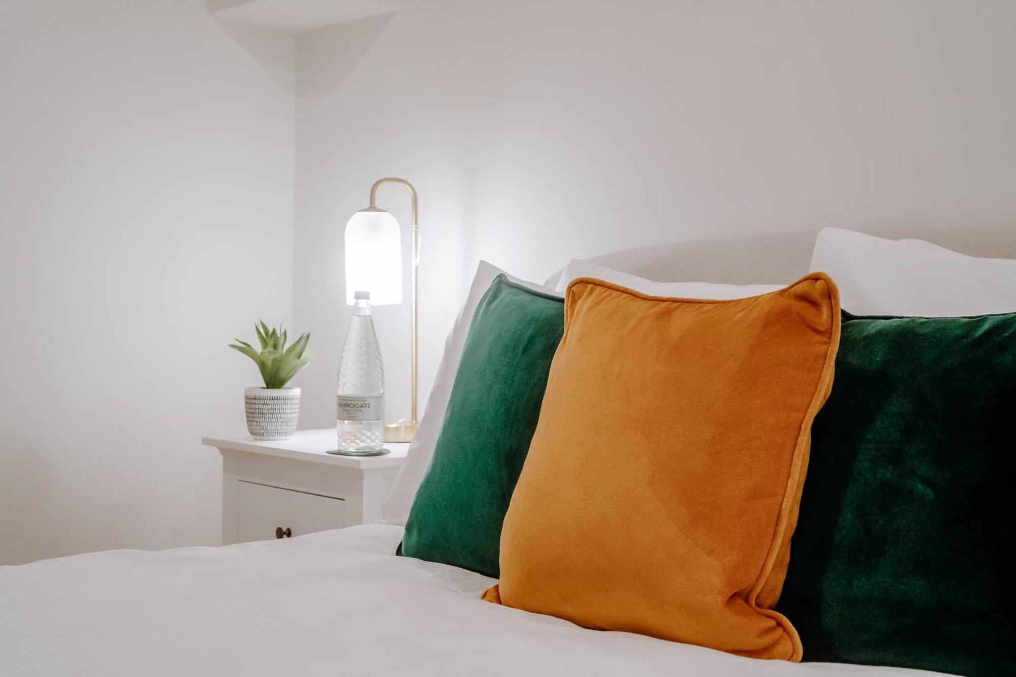 Mayfield Three - Central Harrogate Apartment Екстер'єр фото